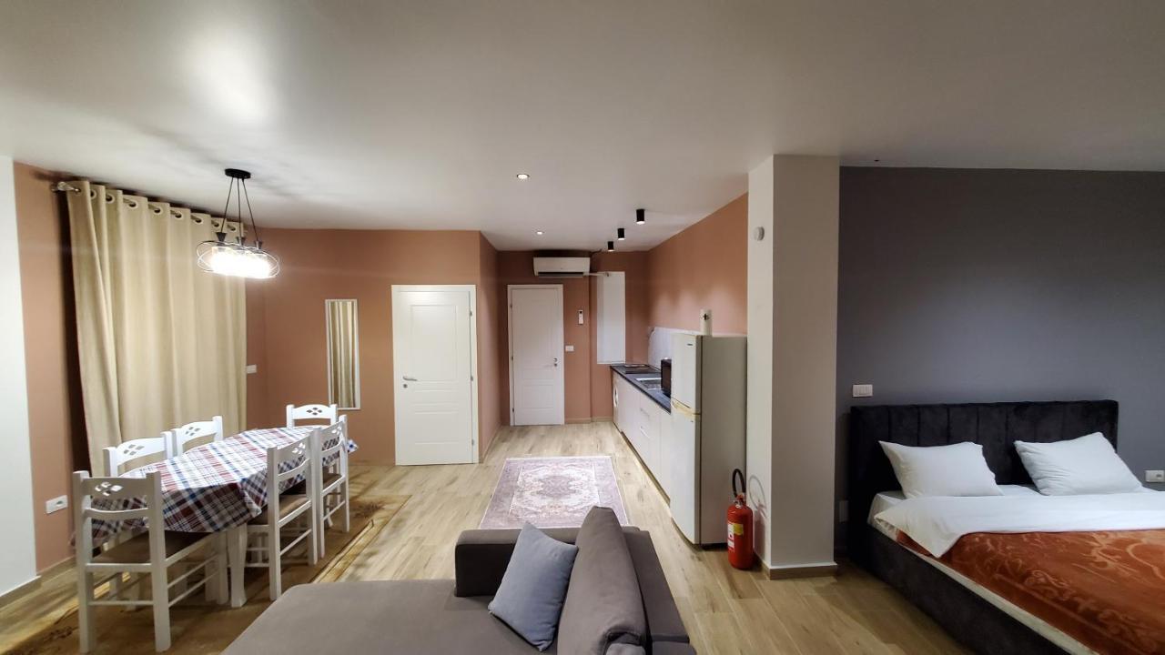 Sirius Apartment Shkodër Extérieur photo