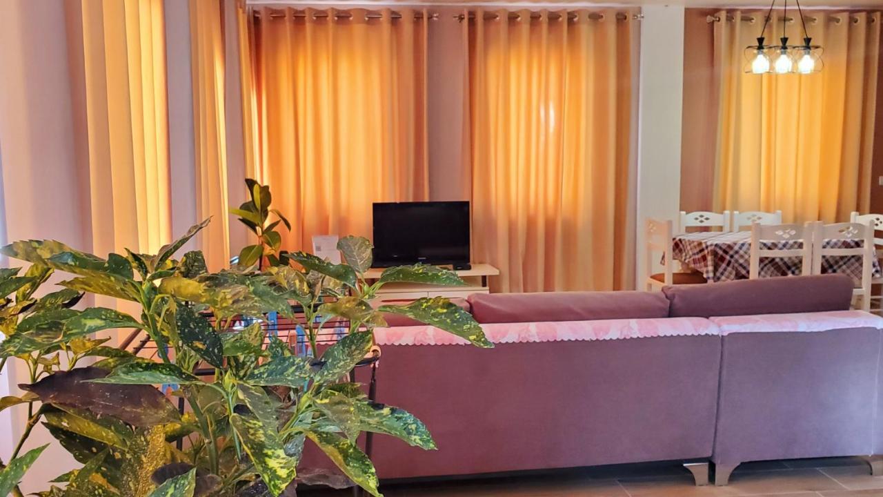 Sirius Apartment Shkodër Extérieur photo